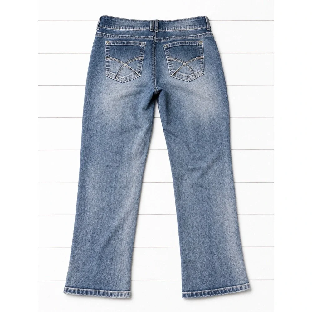 WallFlower Luscious Curvy Fit Bootcut Jeans Medium Wash Size 15 Blue 34x26 Y2K